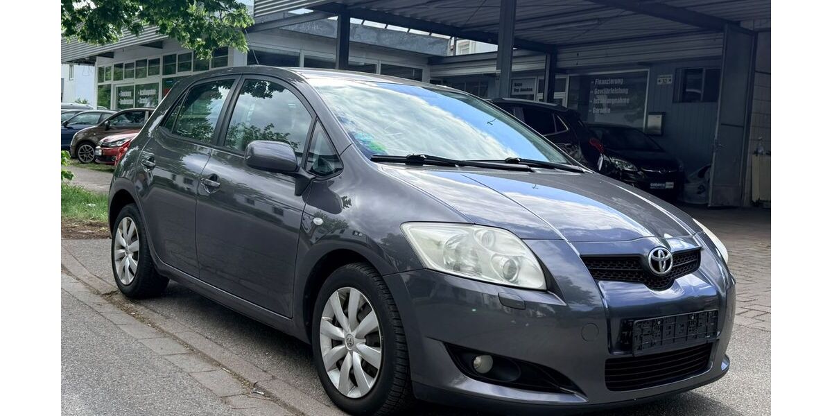 Toyota Auris 240.000 km 2.690 &euro; Waldkraiburg 84478
