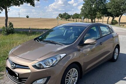Hyundai i30 180.860 km 5.200 &euro; Klingenberg OT Borlas 01774
