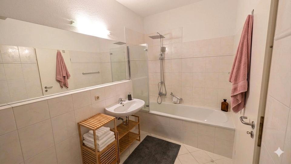 Dachgeschoßwohnung Dresden Blasewitz - 2 Zimmer, 73 m&sup2;, 899&euro; | Angebot:26241705