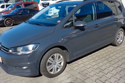 VW Touran 324.950 km 11.067 &euro; Warendorf 48231