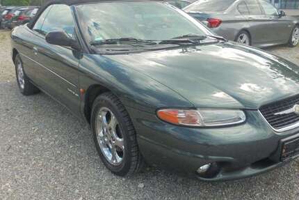 Chrysler Stratus 77.000 km 4.900 &euro; Gersthofen 86368