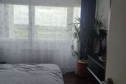 Wohnung zum Kaufen in Köln 84.900 € 64.6 m²
