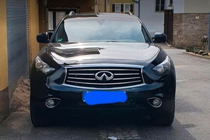 INFINITI FX 137.000 km 14.200 &euro; Tübingen 72020