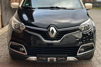 Renault Captur 137.400 km 8.990 € München 80995