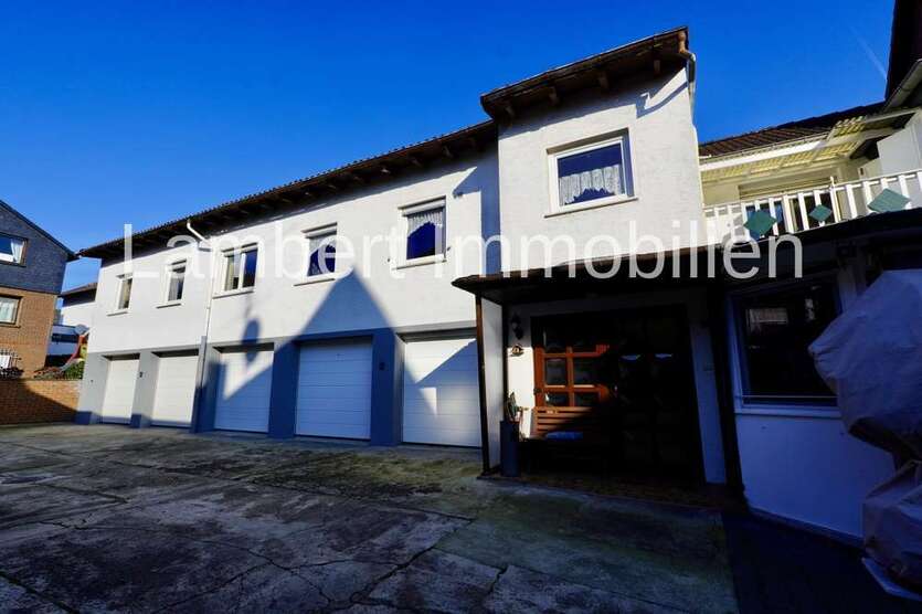 Haus zum Kaufen in Wiesbaden 298.000 € 77 m²
