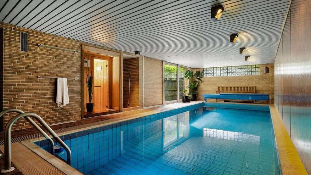 Haus zum Kaufen in Berlin 1.470.000 € 310 m²