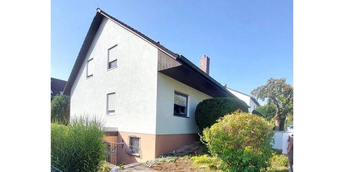 Mehrfamilienhaus, Wohnhaus Cadolzburg - 9 Zimmer, 245 m&sup2;, 659.000&euro; | Angebot:25143118