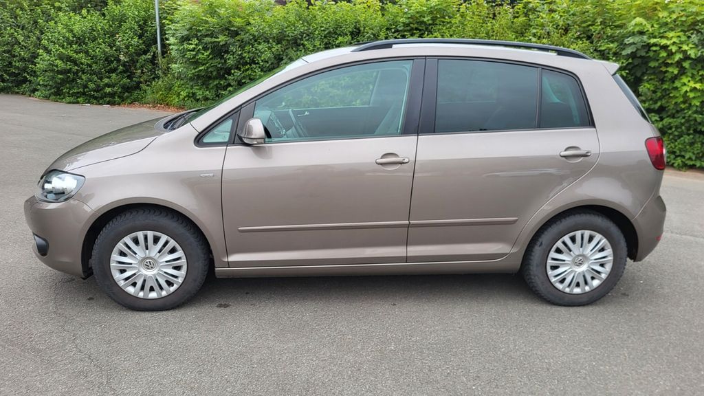 VW Golf Plus 104.000 km 8.900 &euro; Erwitte 59597