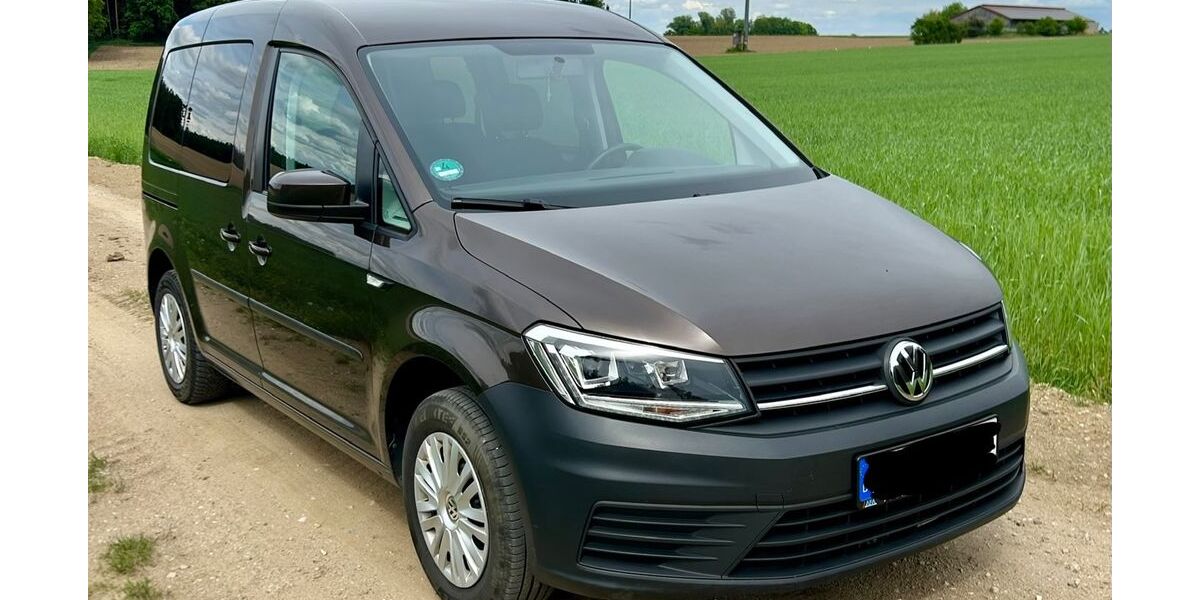 VW Caddy 113.000 km 14.950 &euro; Gachenbach 86565