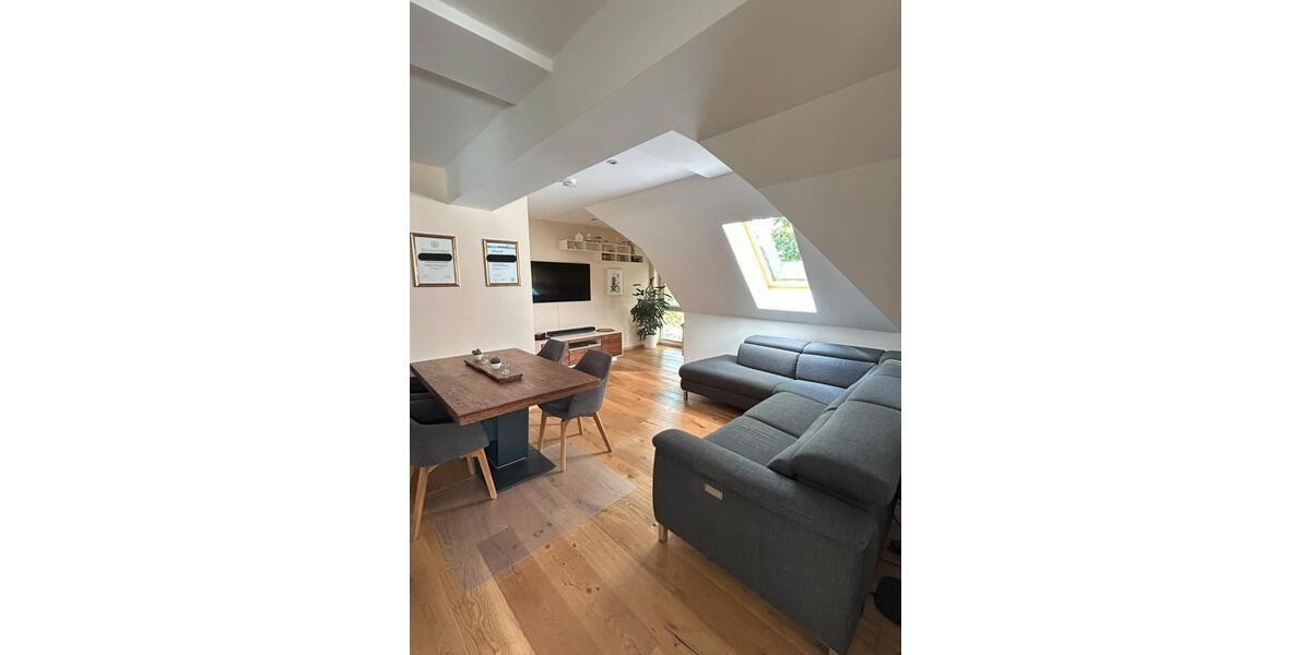 Dachgeschoßwohnung Hohen Neuendorf - 3 Zimmer, 64 m&sup2;, 360.000&euro; | Angebot:26945341