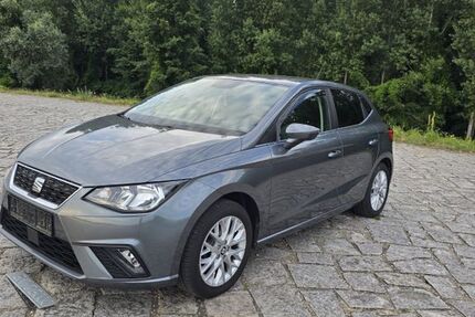 Seat Ibiza 141.500 km 8.799 &euro; Friesenheim 77948