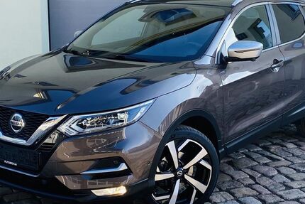 Nissan Qashqai 75.476 km 14.980 &euro; Dresden 01257