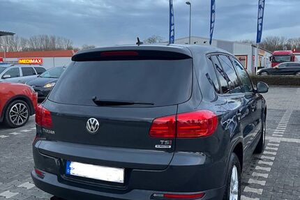VW Tiguan 140.000 km 11.000 &euro; Schkopau 06258