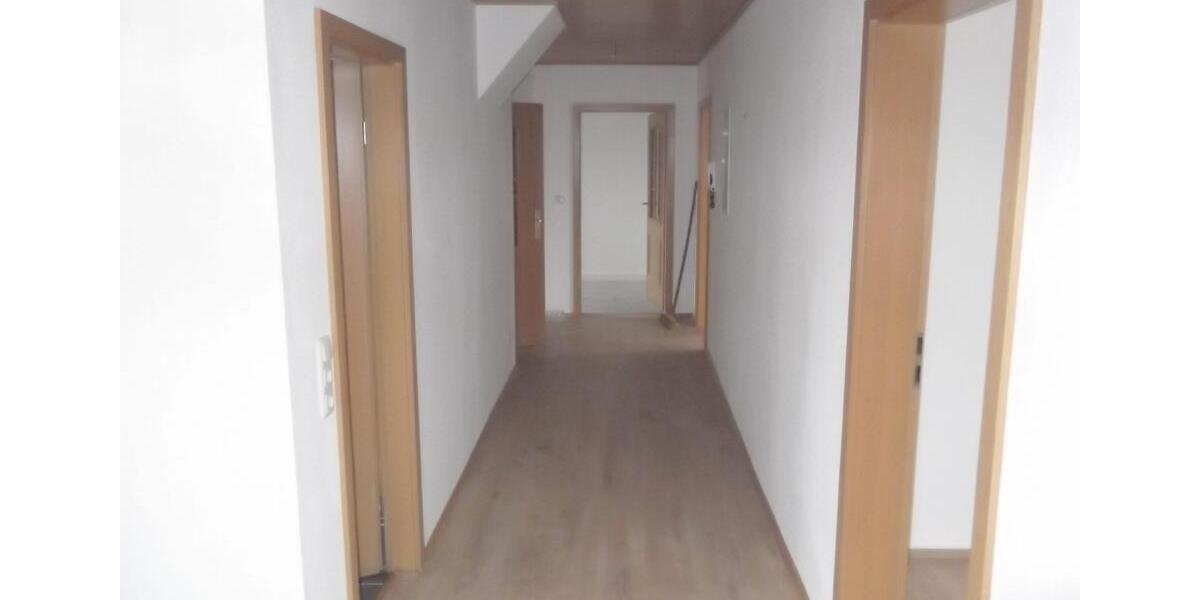 Maisonettenwohnung Falkenstein/Vogtland Vogtland - 4 Zimmer, 131 m&sup2;, 740&euro; | Angebot:26301265