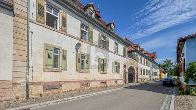 SELTENES HISTORISCHES UNIKAT - Haus Riegel am Kaiserstuhl | Angebot:27021978