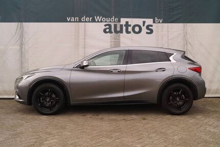 INFINITI Q30 128.084 km 12.863 &euro; Woerden 