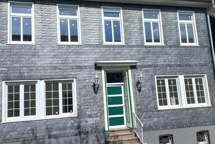 Wohnung Hückeswagen - 4 Zimmer, 150 m&sup2;, 1.500&euro; | Angebot:24749916