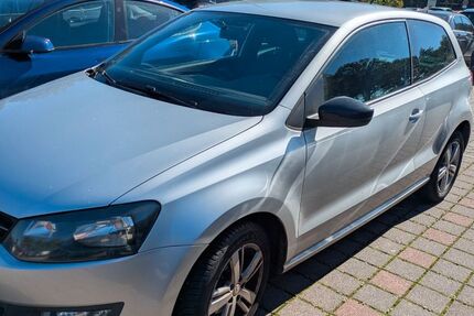 VW Polo 127.500 km 5.690 &euro; Holm 25488
