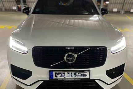 Volvo XC90 99.200 km 43.500 &euro; Stuttgart 70469