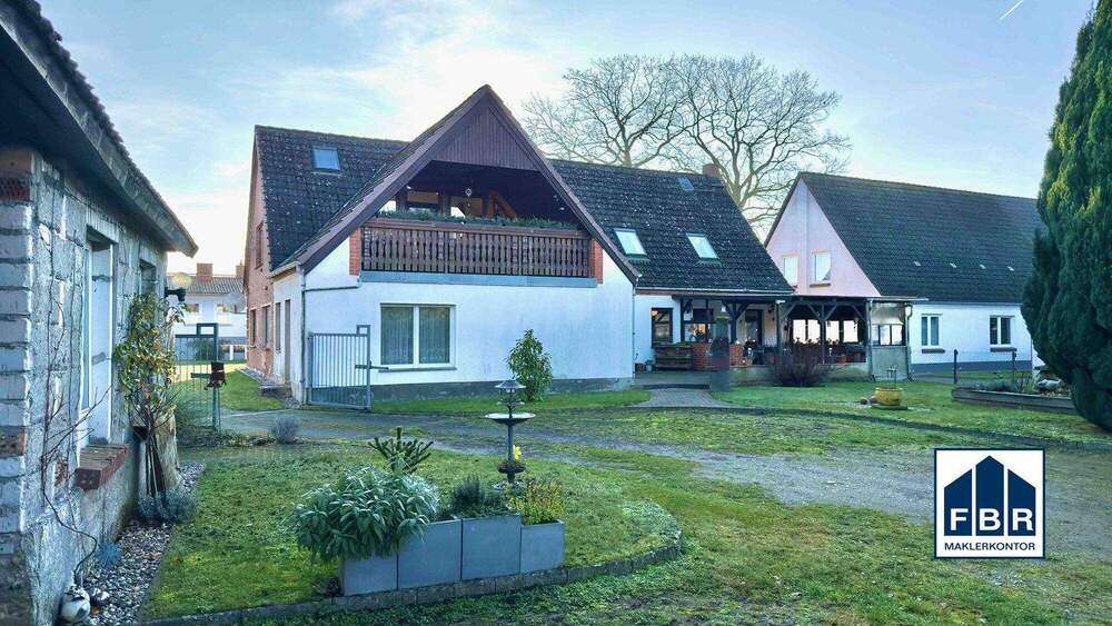 Mehrfamilienhaus, Wohnhaus Plate / Peckatel Peckatel - 9 Zimmer, 316 m&sup2;, 249.000&euro; | Angebot:25708975
