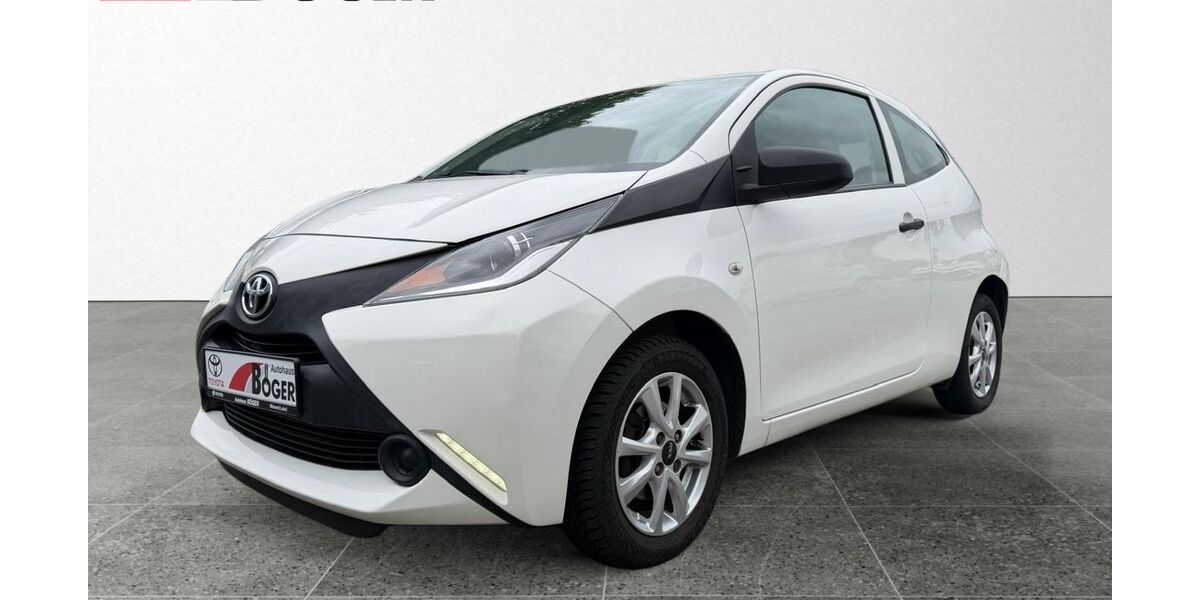Toyota Aygo (X) 132.000 km 6.990 &euro; Winsen 21423