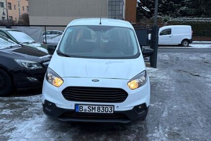 Ford Transit Courier 110.000 km 7.200 &euro; Berlin 14055