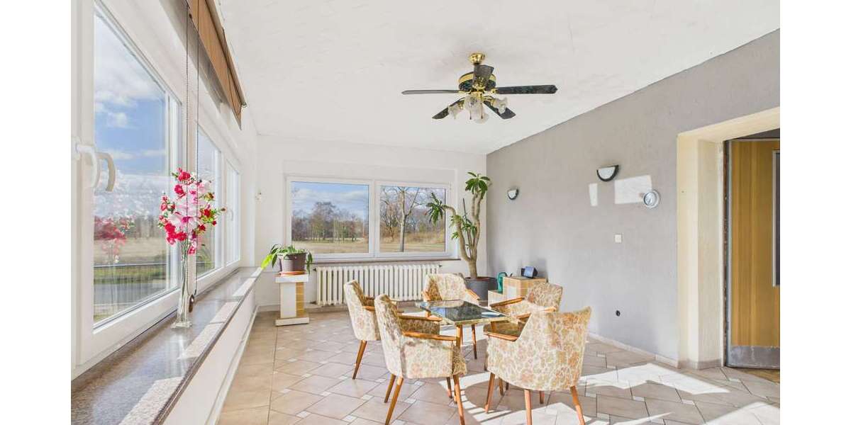 Einfamilienhaus Zossen - 8 Zimmer, 263 m&sup2;, 490.000&euro; | Angebot:26882208