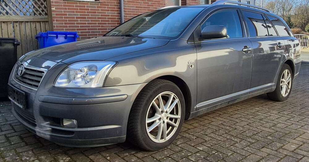 Toyota Avensis 500.000 km 1.000 &euro; Bockenem 31167