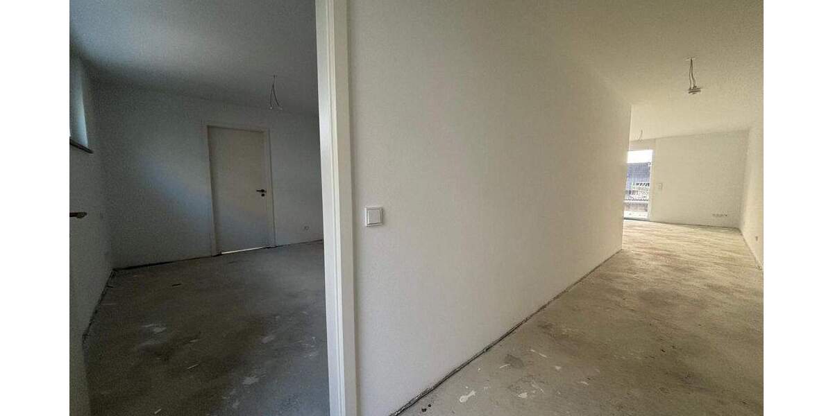 Etagenwohnung Friedrichshafen Kluftern - 3 Zimmer, 94 m&sup2;, 1.330&euro; | Angebot:25601583
