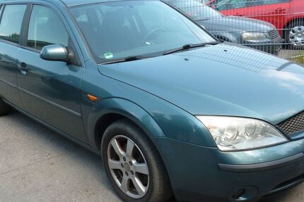 Ford Mondeo 200.000 km 590 &euro; Bottrop 46238