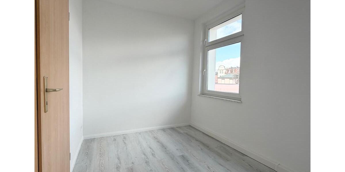 Etagenwohnung Spremberg - 2.5 Zimmer, 65 m&sup2;, 520&euro; | Angebot:25714086