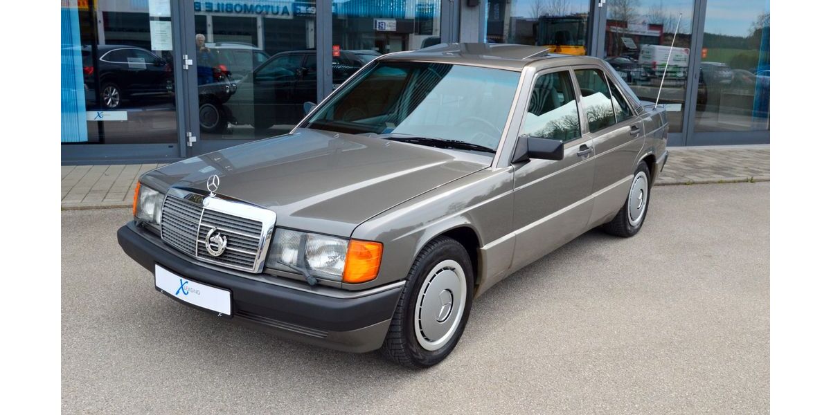 Mercedes-Benz 190 213.102 km 11.880 &euro; Otterfing 83624