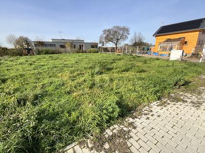 GRUNDSTÜCK FÜR EINE DOPPELHAUSHÄLFTE zimmer