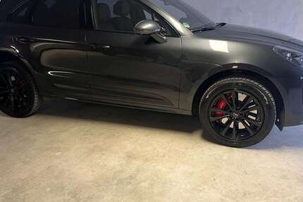 Porsche Macan 86.000 km 81.500 &euro; Metzingen 72555