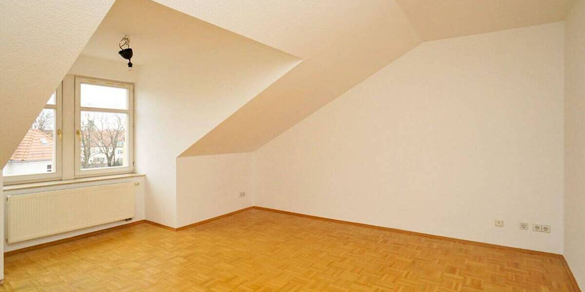 Etagenwohnung Radebeul - 2 Zimmer, 60 m&sup2;, 150.000&euro; | Angebot:26806650
