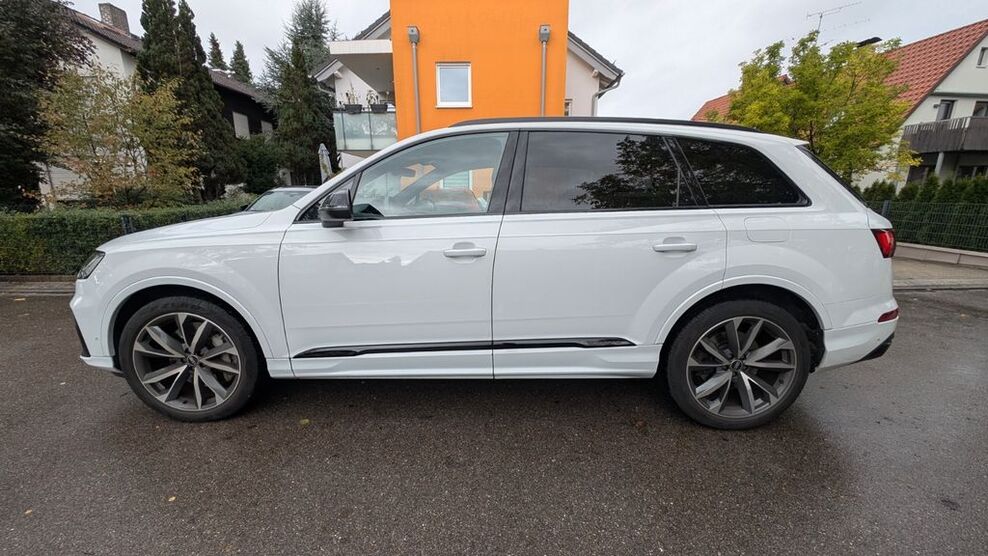 Audi Q7 71.550 km 49.500 € Aschheim 85609