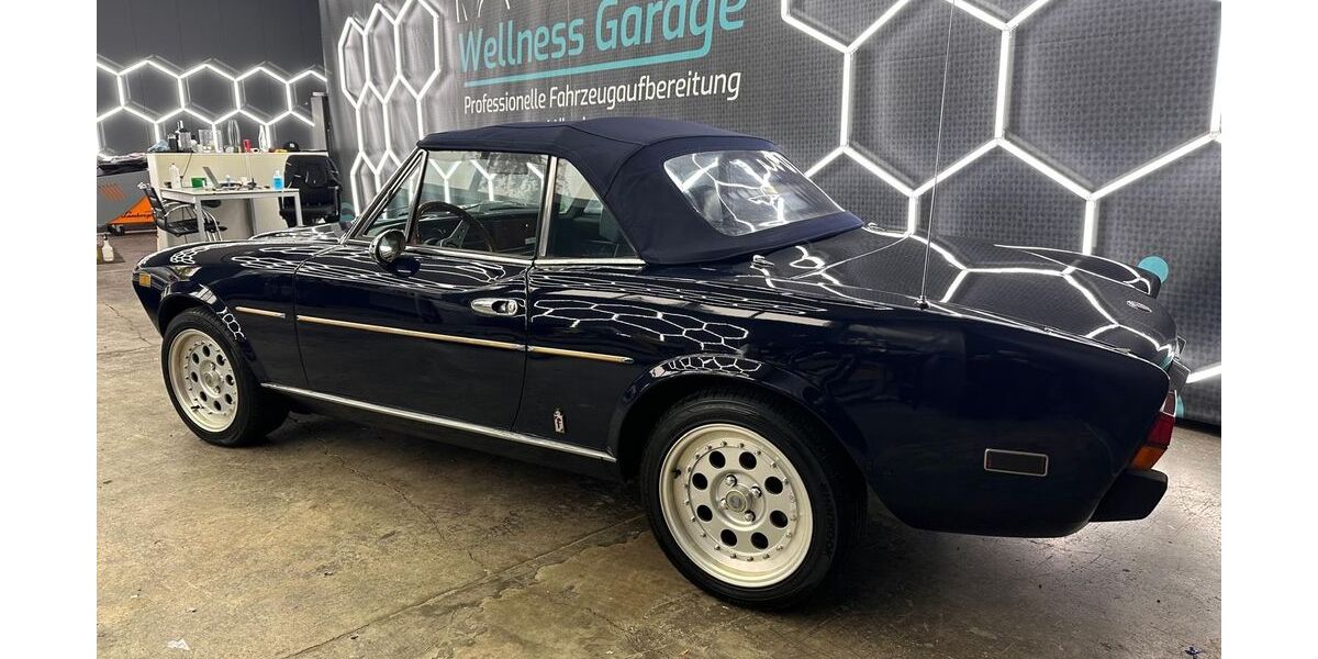 Fiat 124 Spider 205.000 km 12.900 &euro; München 80799