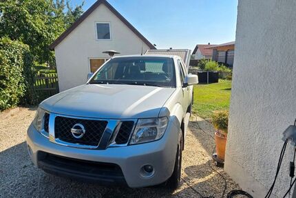 Nissan Navara 146.406 km 17.500 &euro; Kröning 84178