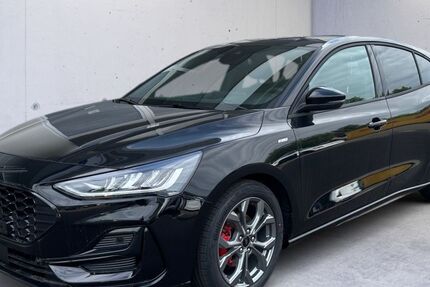 Ford Focus 8.198 km 24.990 &euro; Waldshut-Tiengen 79761