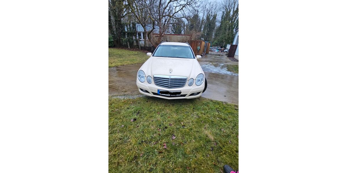 Mercedes-Benz E 200 317.900 km 2.999 &euro; Samtens 18573
