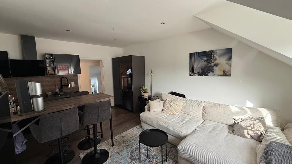 Dachgeschoßwohnung Porta Westfalica - 2 Zimmer, 50 m&sup2;, 750&euro; | Angebot:25396073