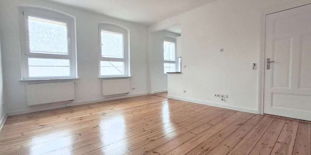 Etagenwohnung Eberswalde - 2 Zimmer, 47 m&sup2;, 705&euro; | Angebot:26013098