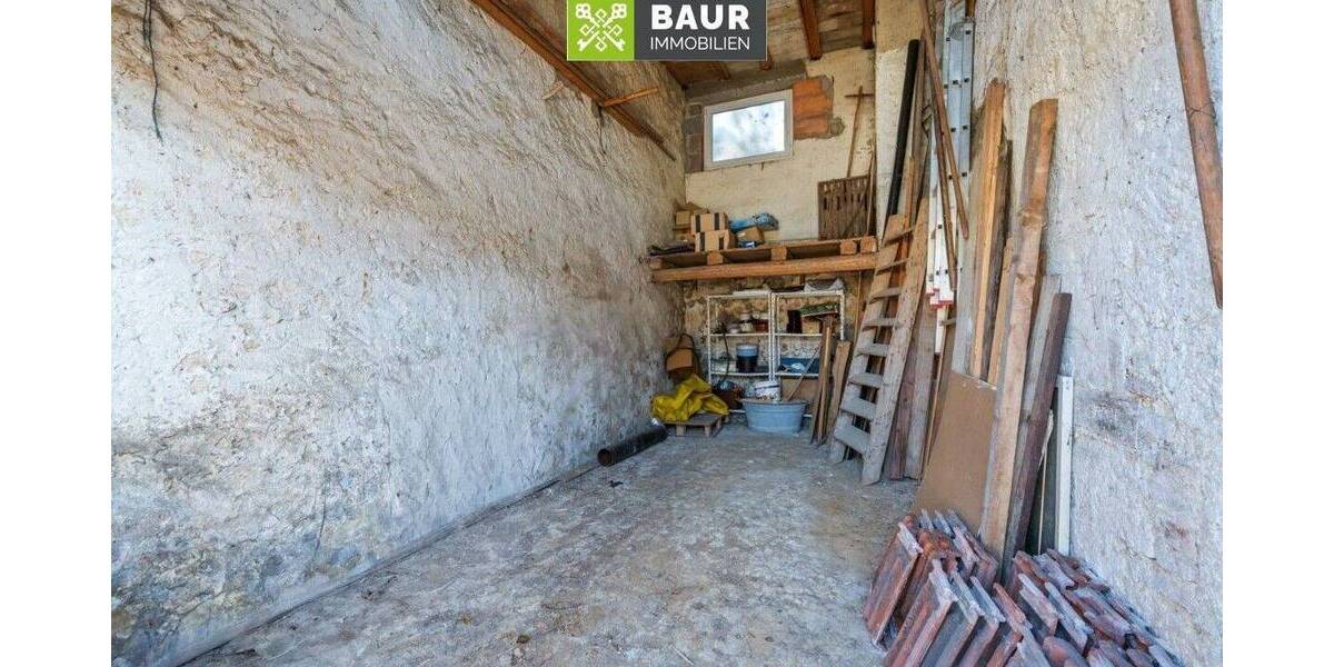 Doppelhaushälfte Gomadingen - 6 Zimmer, 127 m&sup2;, 80.000&euro; | Angebot:25693511