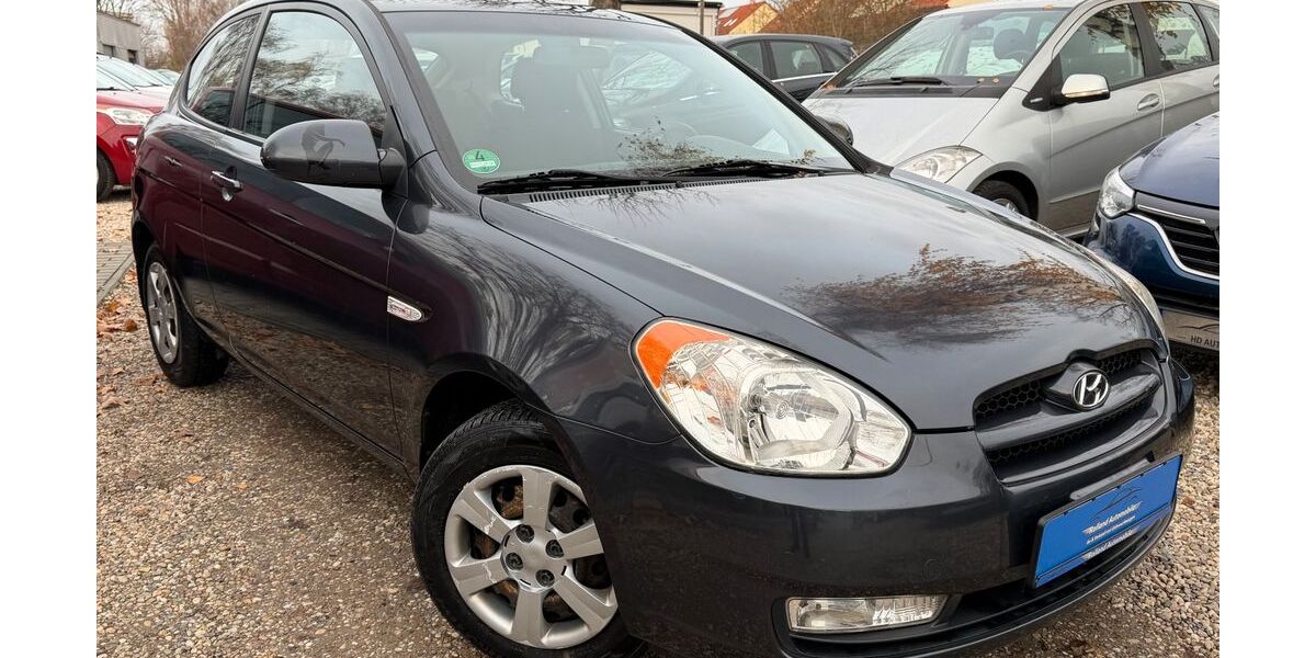 Hyundai Accent 156.734 km 2.490 &euro; Berlin 13089