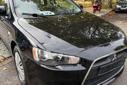 Mitsubishi Lancer 98.000 km 5.980 € Berlin 12109