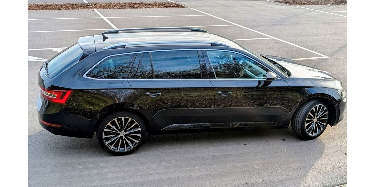 Skoda Superb 192.000 km 14.100 &euro; Karlsruhe 76139