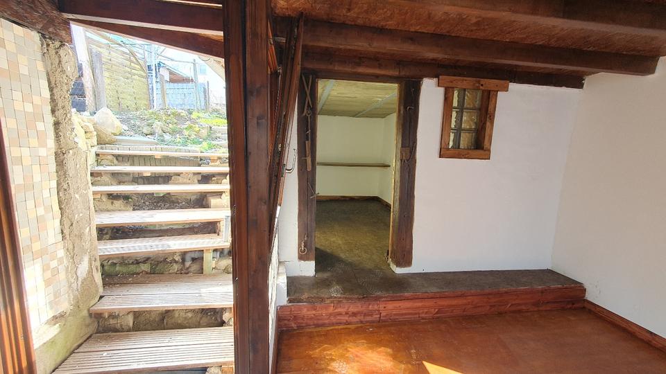 Doppelhaushälfte Stockach - 3 Zimmer, 110 m&sup2;, 185.000&euro; | Angebot:25805338