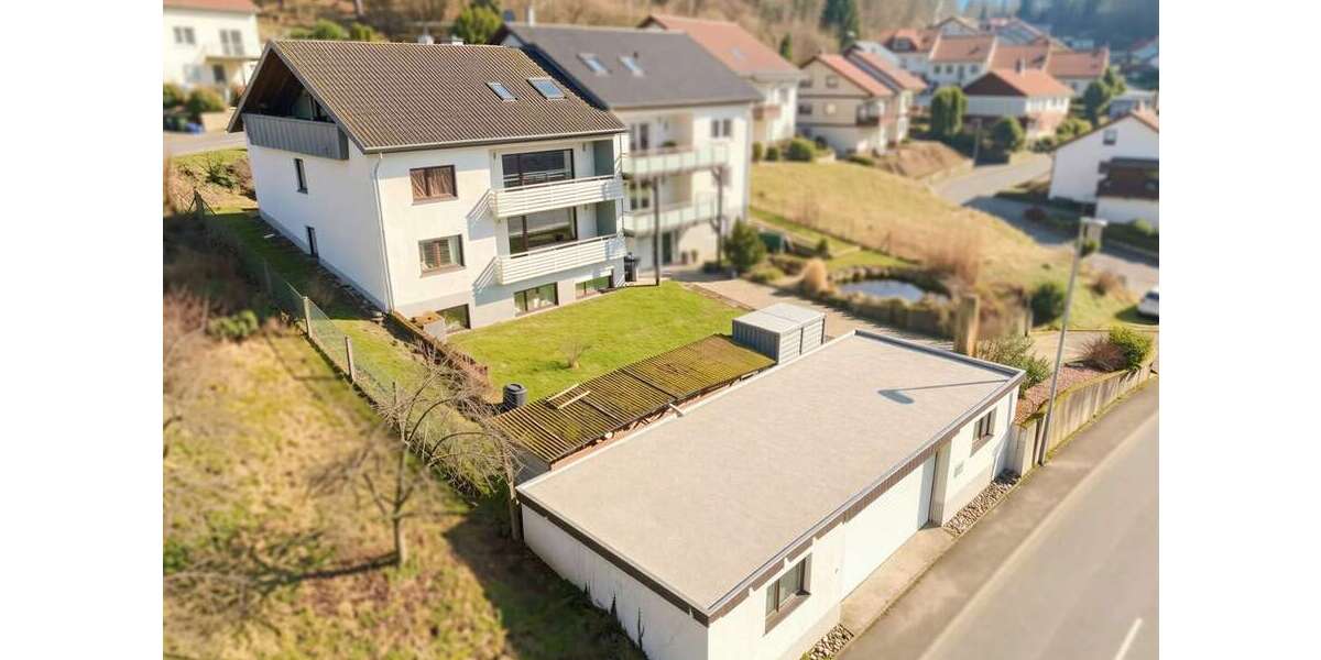 Einfamilienhaus Eberbach - 10 Zimmer, 270 m&sup2;, 449.000&euro; | Angebot:25405002