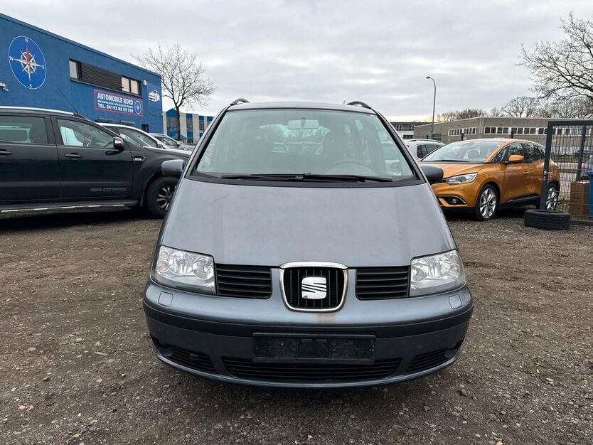 Seat Alhambra 177.000 km 2.700 € Henstedt Ulzburg 24558