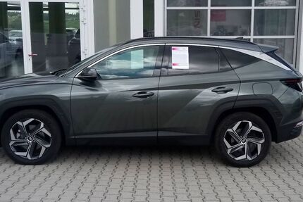 Hyundai TUCSON 30.160 km 27.490 &euro; Waging 83329